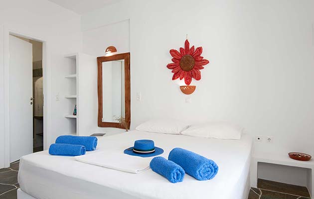 The bedroom of the studio 1