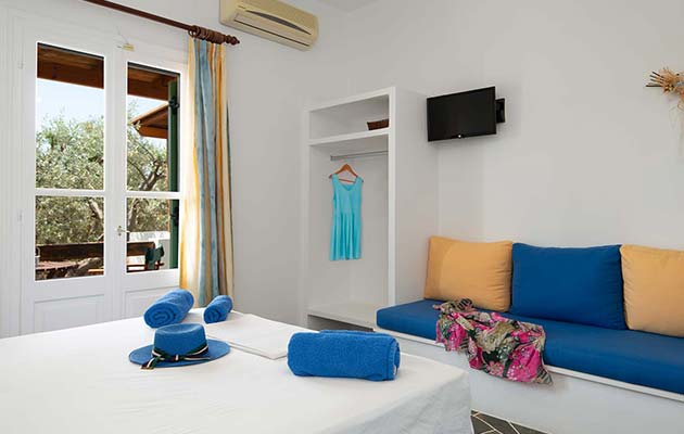 Madilides studios in Sifnos