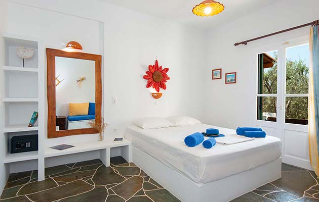 The bedroom of the studio 1